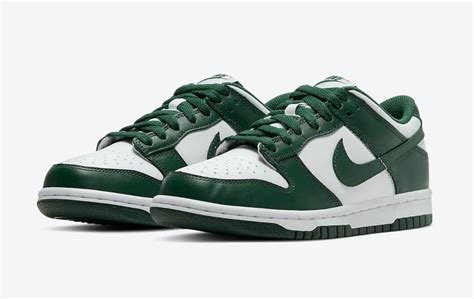 nike dunk dunkel grün|green dunks shoes.